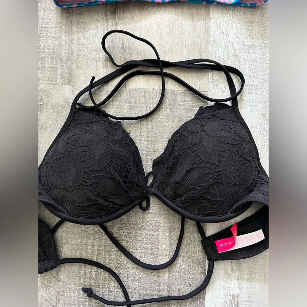 Underwire/Push-Up Bikini Top Lot Size Sm/34B